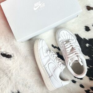Nike Air Force 1 white